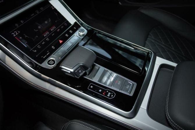 Новый Audi Q8 I (4M) Рестайлинг 2025 года, цена 14 405 000 рублей, внедорожник, Автокод Объявления