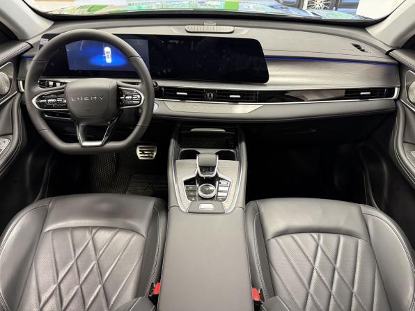 Chery Tiggo 8 Pro Max I Рестайлинг с пробегом 2024 года, цена 2 670 000 рублей, 3950 км, внедорожник, Автокод Объявления