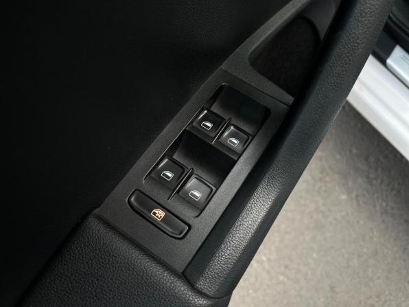 Skoda Octavia III (A7) с пробегом 2016 года, цена 1 300 000 рублей, 217833 км, лифтбек, Автокод Объявления