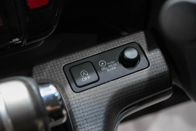 Honda Stepwgn V с пробегом 2017 года, цена 2 099 000 рублей, 110000 км, минивэн, Автокод Объявления