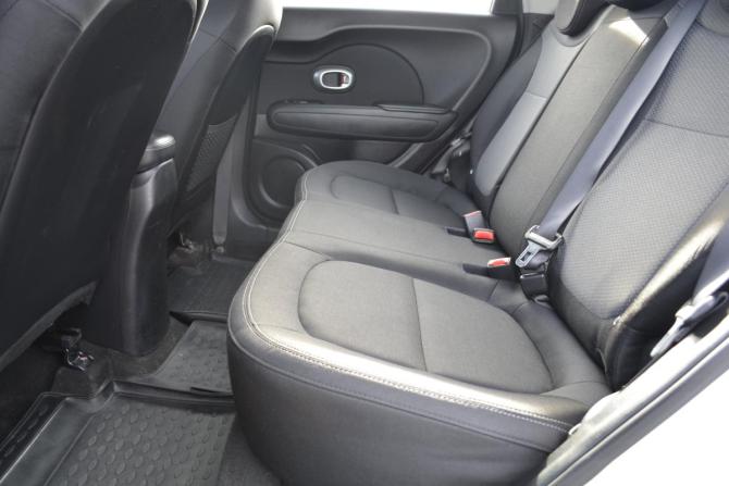 Kia Soul II Рестайлинг с пробегом 2018 года, цена 1 680 000 рублей, 87200 км, хэтчбек, Автокод Объявления