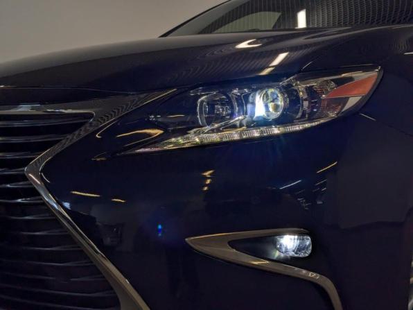 Lexus ES VI Рестайлинг с пробегом 2016 года, цена 2 850 000 рублей, 108341 км, седан, Автокод Объявления