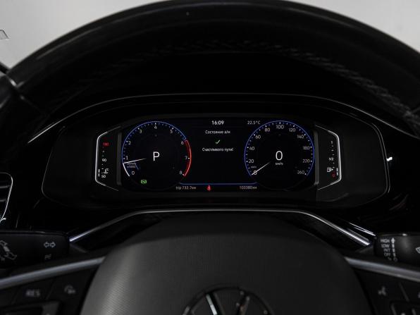 Volkswagen Polo VI с пробегом 2020 года, цена 1 730 000 рублей, 103378 км, лифтбек, Автокод Объявления