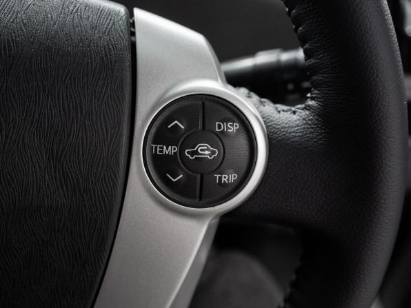 Toyota Prius Alpha I (ZVW40/41) с пробегом 2012 года, цена 1 180 500 рублей, 271982 км, универсал, Автокод Объявления