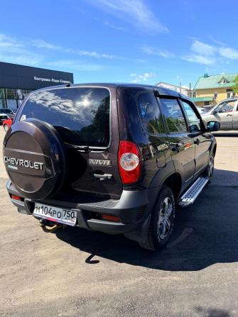 Chevrolet Niva I Рестайлинг с пробегом 2017 года, цена 750 000 рублей, 63000 км, внедорожник, Автокод Объявления