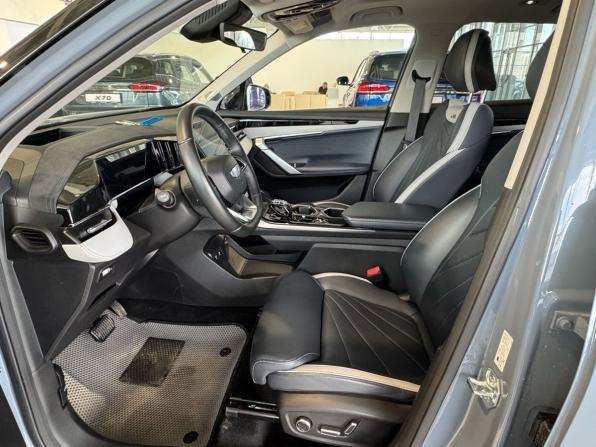Geely Atlas II с пробегом 2024 года, цена 2 915 900 рублей, 61162 км, внедорожник, Автокод Объявления