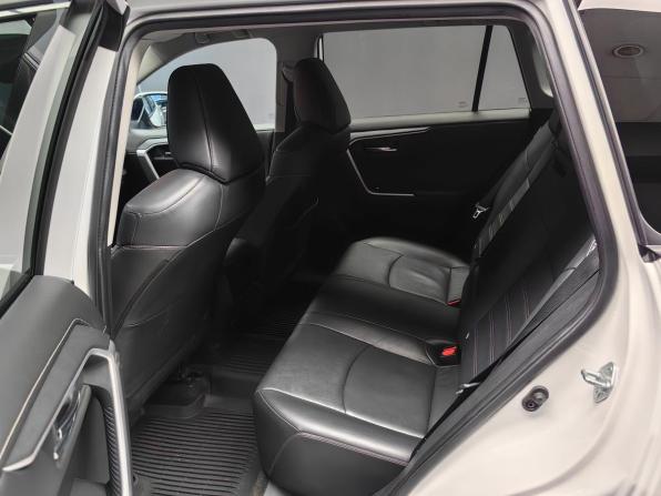 Toyota RAV4 V (XA50) с пробегом 2021 года, цена 4 250 000 рублей, 66000 км, внедорожник, Автокод Объявления