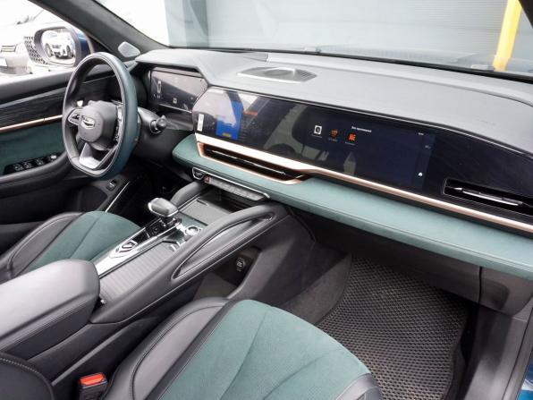 Geely Monjaro I с пробегом 2023 года, цена 3 068 000 рублей, 74600 км, внедорожник, Автокод Объявления