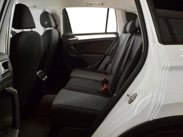 Volkswagen Tiguan II Рестайлинг с пробегом 2022 года, цена 2 131 999 рублей, 214604 км, внедорожник, Автокод Объявления