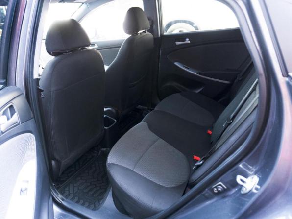 Hyundai Solaris I с пробегом 2013 года, цена 899 000 рублей, 195858 км, седан, Автокод Объявления