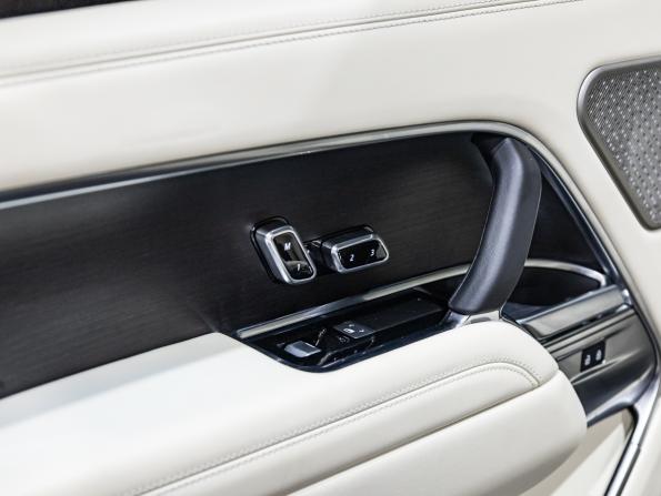 Land Rover Range Rover V с пробегом 2023 года, цена 17 900 000 рублей, 26311 км, внедорожник, Автокод Объявления