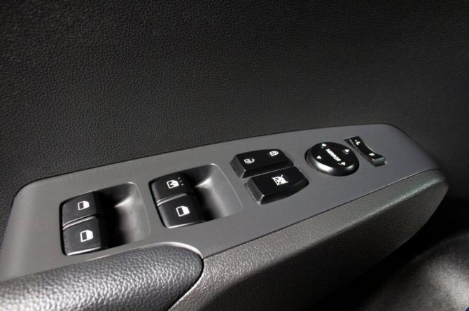 Hyundai Solaris II Рестайлинг с пробегом 2021 года, цена 1 699 000 рублей, 54000 км, седан, Автокод Объявления