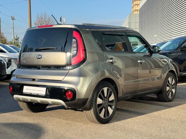Kia Soul II Рестайлинг с пробегом 2019 года, цена 1 620 000 рублей, 78000 км, хэтчбек, Автокод Объявления