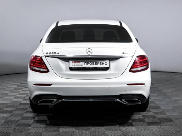 Mercedes-Benz E-Класс V (W213 S213 C238) с пробегом 2020 года, цена 3 307 336 рублей, 89133 км, седан, Автокод Объявления