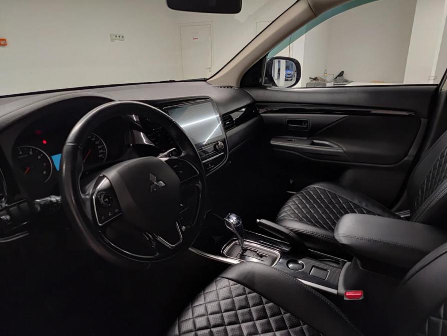 Mitsubishi Outlander III Рестайлинг 3 Казань  - изображение 20