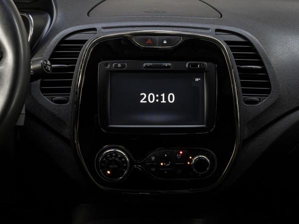 Renault Kaptur I с пробегом 2018 года, цена 1 260 000 рублей, 132125 км, внедорожник, Автокод Объявления