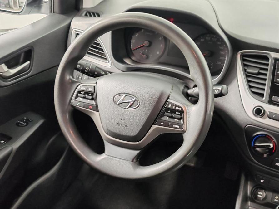 Hyundai Solaris II Москва  - изображение 21