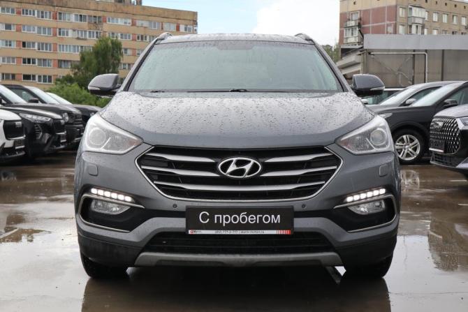 Hyundai Santa Fe III Рестайлинг с пробегом 2017 года, цена 1 799 000 рублей, 200000 км, внедорожник, Автокод Объявления