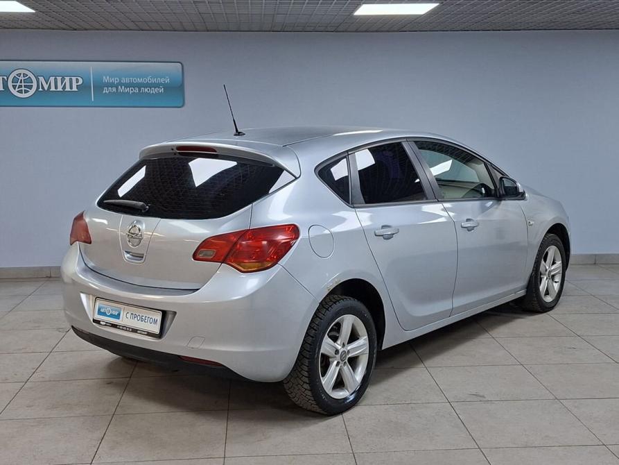 Opel Astra J Москва  - изображение 5