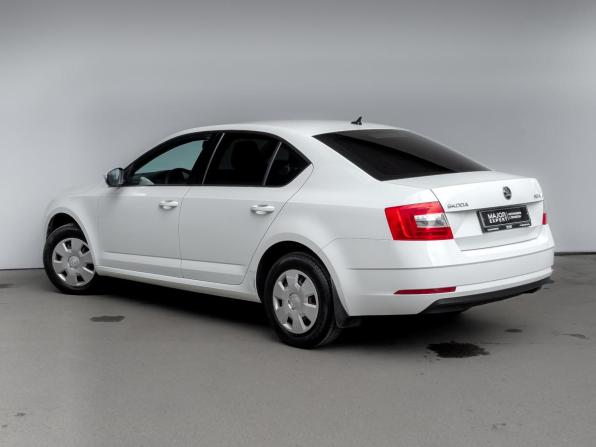 Skoda Octavia III (A7) Рестайлинг с пробегом 2019 года, цена 1 852 500 рублей, 77926 км, лифтбек, Автокод Объявления