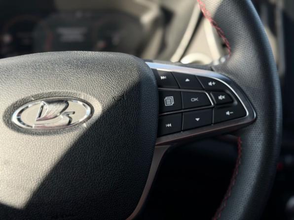 Lada (ВАЗ) Vesta I Рестайлинг (NG) с пробегом 2024 года, цена 1 650 000 рублей, 37365 км, седан, Автокод Объявления