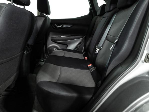 Nissan Qashqai II с пробегом 2018 года, цена 1 779 585 рублей, 123000 км, внедорожник, Автокод Объявления