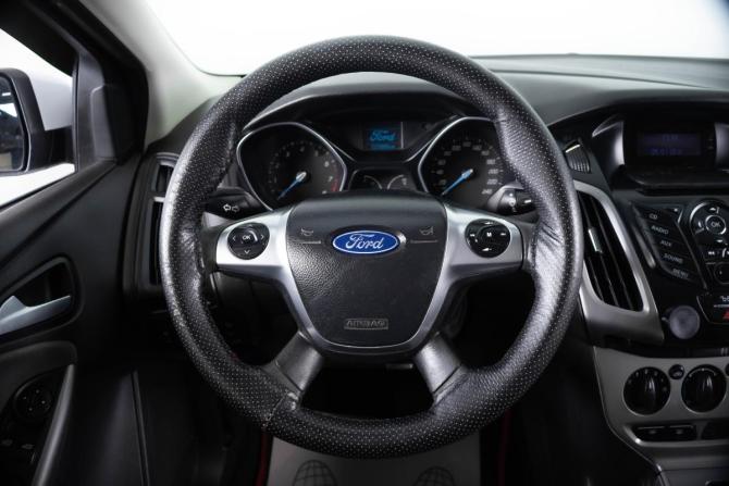 Ford Focus III с пробегом 2012 года, цена 649 000 рублей, 180000 км, седан, Автокод Объявления