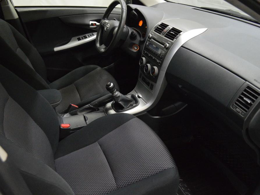 Toyota Corolla X (E140 E150) Рестайлинг Санкт-Петербург  - изображение 12