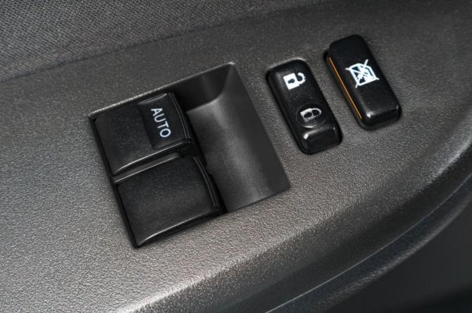 Toyota Corolla X (E140 E150) Рестайлинг с пробегом 2011 года, цена 1 369 000 рублей, 152000 км, седан, Автокод Объявления