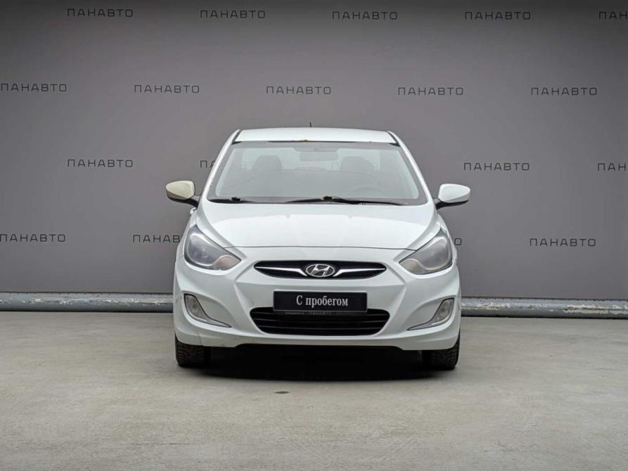 Hyundai Solaris I Москва  - изображение 2