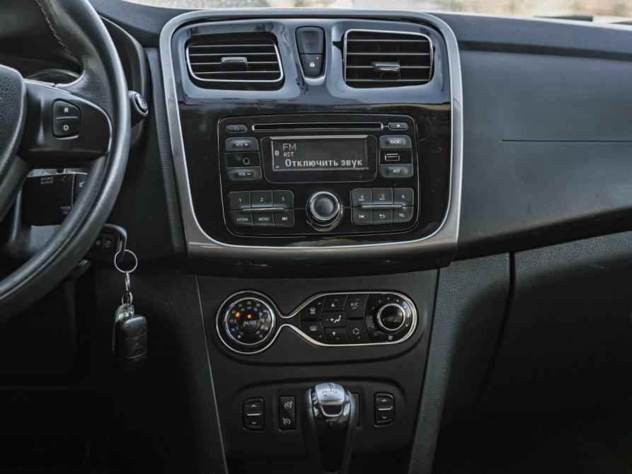 Renault Sandero II Санкт-Петербург  - изображение 8