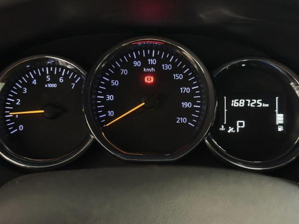 Renault Logan II Рестайлинг с пробегом 2021 года, цена 499 000 рублей, 168500 км, седан, Автокод Объявления