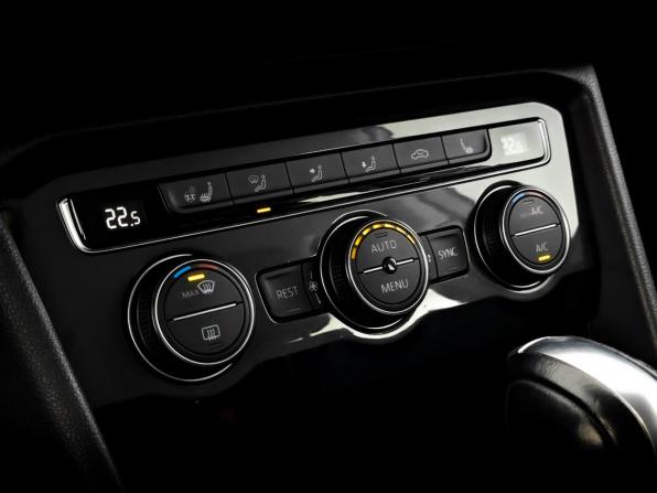 Volkswagen Tiguan II с пробегом 2020 года, цена 2 835 000 рублей, 66373 км, внедорожник, Автокод Объявления