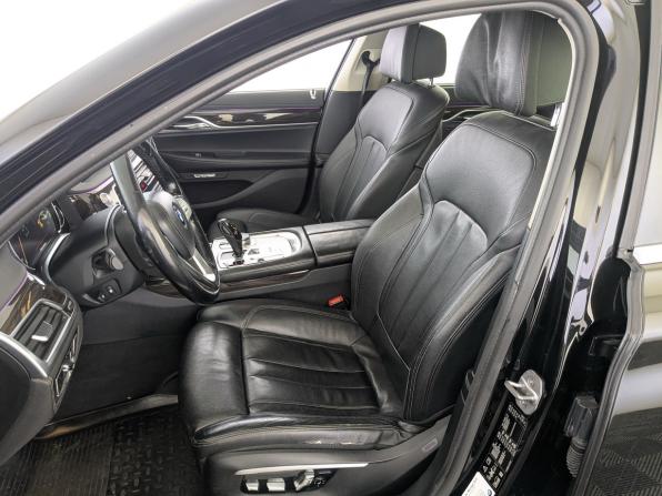 BMW 7 серии VI (G11/G12) с пробегом 2016 года, цена 2 950 000 рублей, 179329 км, седан, Автокод Объявления
