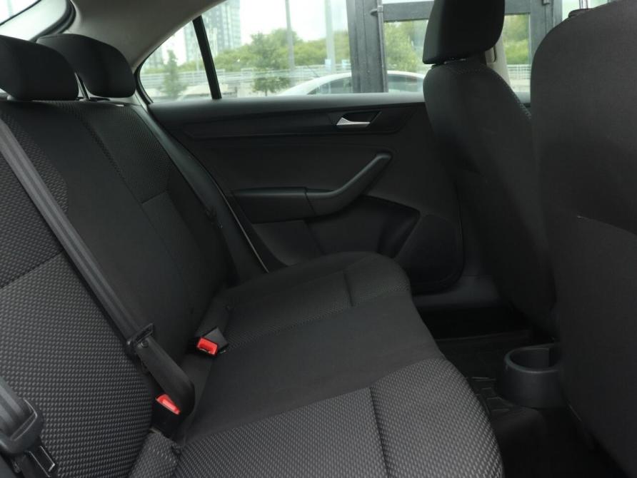Volkswagen Polo VI Казань  - изображение 8