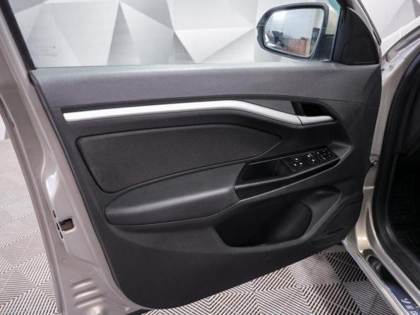 Lada (ВАЗ) Vesta I с пробегом 2020 года, цена 959 000 рублей, 120000 км, седан, Автокод Объявления