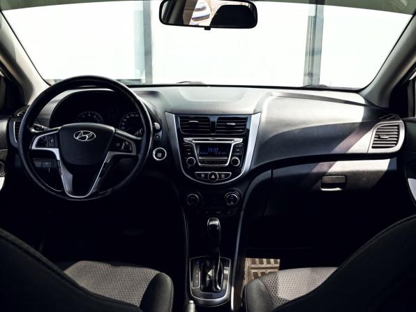 Hyundai Solaris I Рестайлинг с пробегом 2014 года, цена 1 005 000 рублей, 174080 км, хэтчбек, Автокод Объявления
