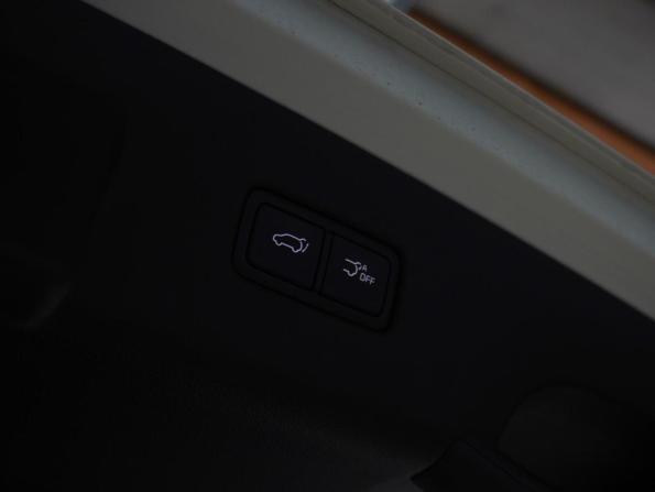 Kia Carnival IV с пробегом 2021 года, цена 3 549 000 рублей, 127627 км, минивэн, Автокод Объявления