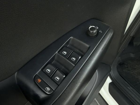 Audi Q5 I (8R) с пробегом 2010 года, цена 1 249 000 рублей, 248311 км, внедорожник, Автокод Объявления