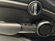 Mini Hatch III (F55/F56) Москва  - изображение 36