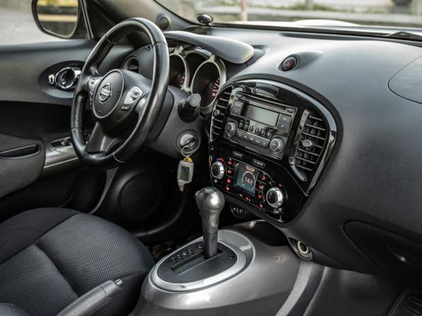 Nissan Juke I с пробегом 2013 года, цена 998 000 рублей, 107090 км, внедорожник, Автокод Объявления