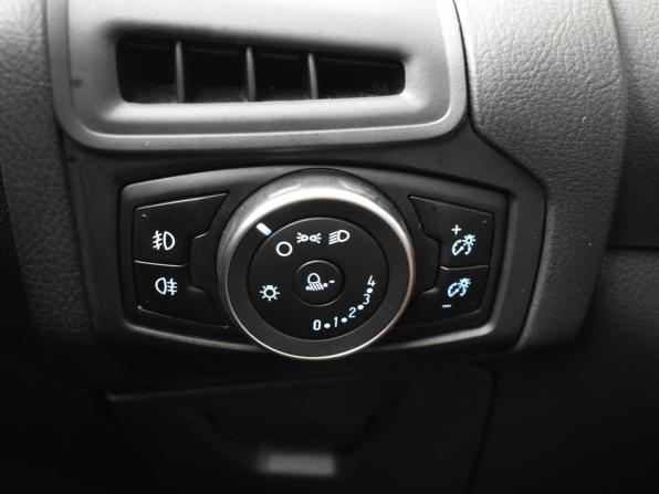 Ford Focus III Рестайлинг с пробегом 2018 года, цена 848 100 рублей, 180253 км, универсал, Автокод Объявления
