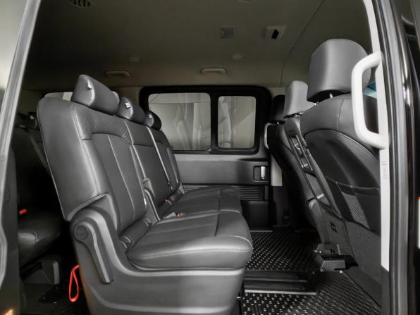 Hyundai Staria I с пробегом 2025 года, цена 8 250 000 рублей, 2040 км, минивэн, Автокод Объявления