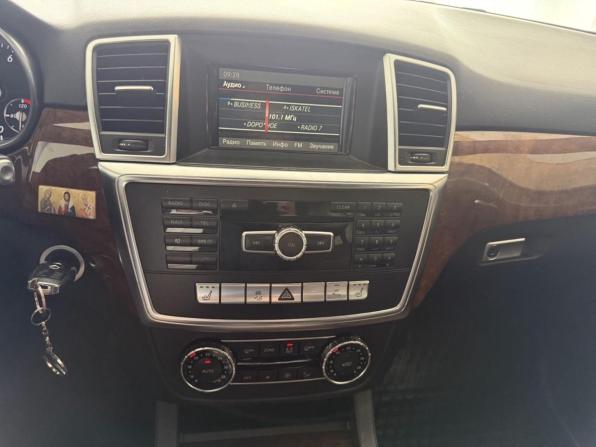 Mercedes-Benz M-Класс III (W166) с пробегом 2013 года, цена 2 186 800 рублей, 230298 км, внедорожник, Автокод Объявления