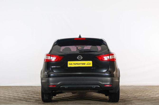 Nissan Qashqai II с пробегом 2017 года, цена 1 579 000 рублей, 125000 км, внедорожник, Автокод Объявления