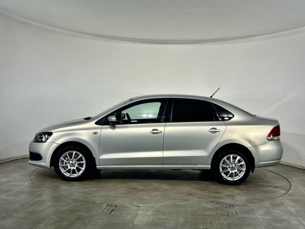 Volkswagen Polo V с пробегом 2013 года, цена 780 000 рублей, 137917 км, седан, Автокод Объявления
