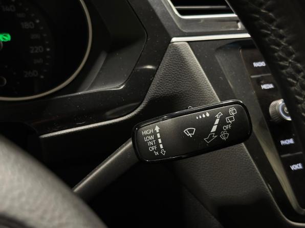 Volkswagen Tiguan II с пробегом 2019 года, цена 2 880 000 рублей, 55040 км, внедорожник, Автокод Объявления