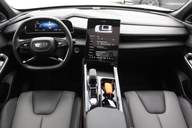 Geely Cityray с пробегом 2025 года, цена 2 550 000 рублей, 10573 км, внедорожник, Автокод Объявления