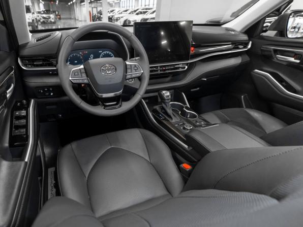 Toyota Highlander IV (XU70) с пробегом 2026 года, цена 5 350 000 рублей, 21 км, внедорожник, Автокод Объявления