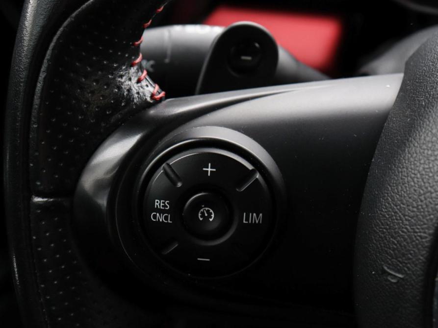 Mini Hatch III (F55/F56) Рестайлинг Химки  - изображение 12